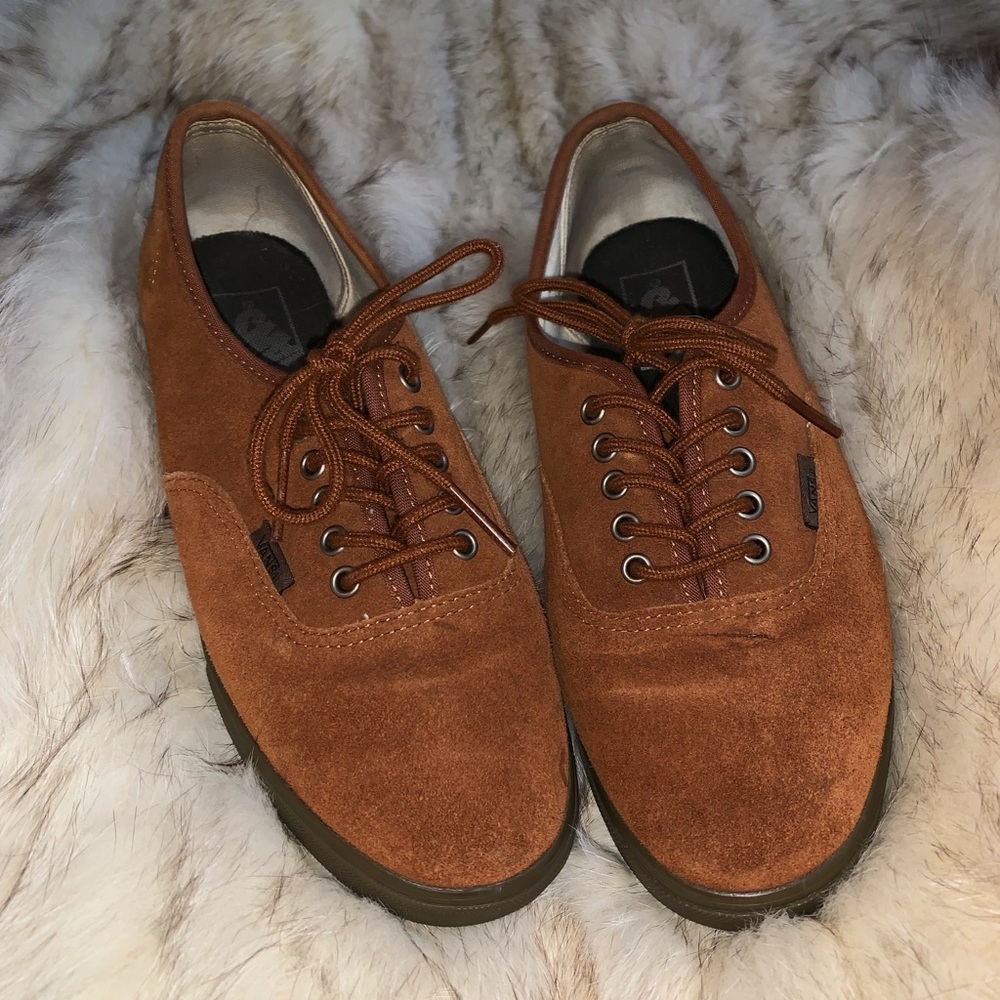 VANS | brown suede